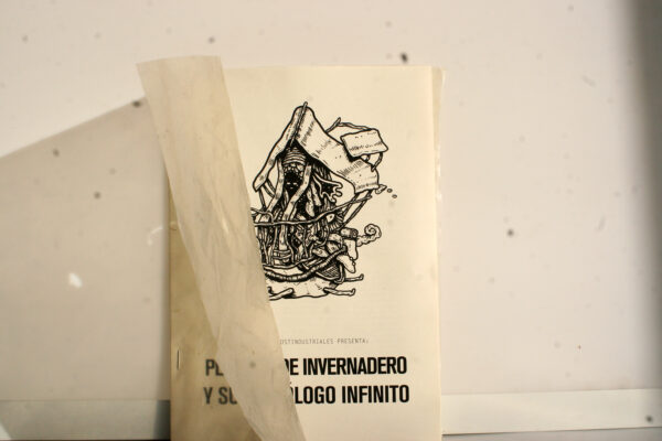 Monstruos Posindustriales. Expediente N°1: Invernaderos Fantasmas – Museo Pelumpen - Imagen 5
